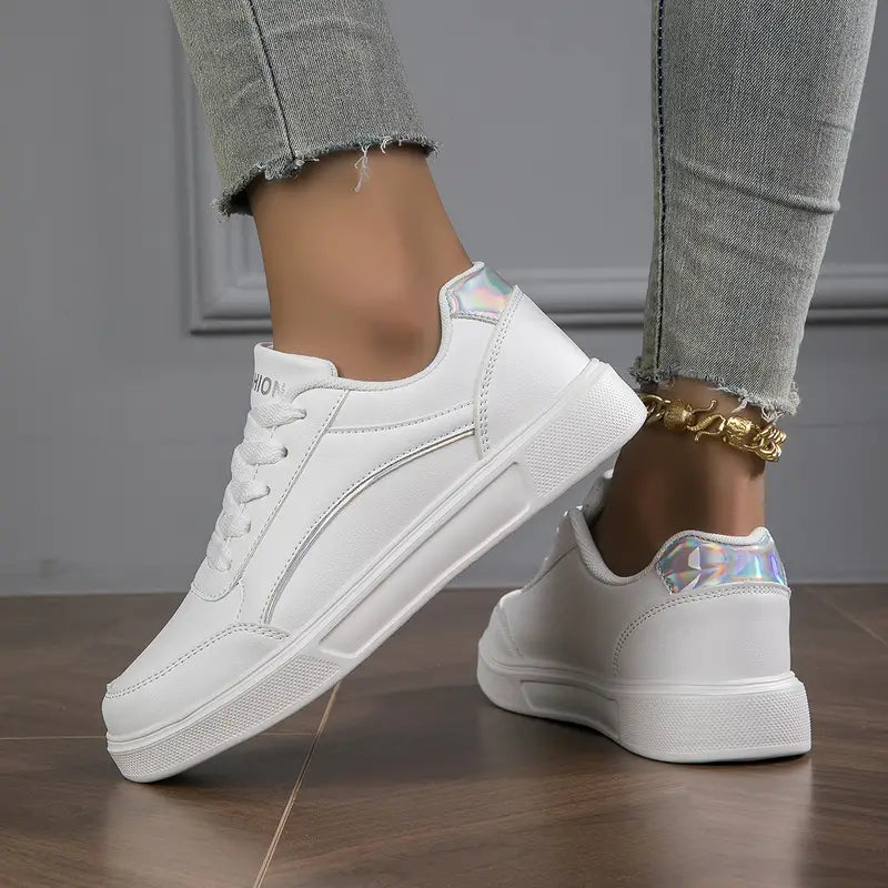 BS Sneakers | Lage lichtgewicht sneaker met sierlijk detail voor dames