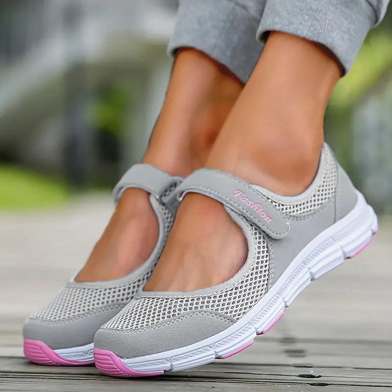 BS Comfy Knit | Gemakkelijke sneakers met open wreef en klittebandsluiting voor dames